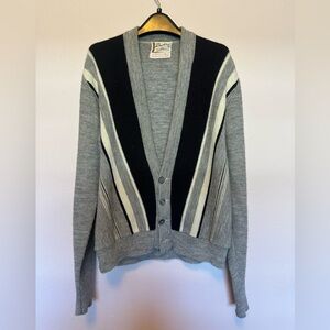 Vintage ‘50s-60s alpaca-blend gray cardigan XS